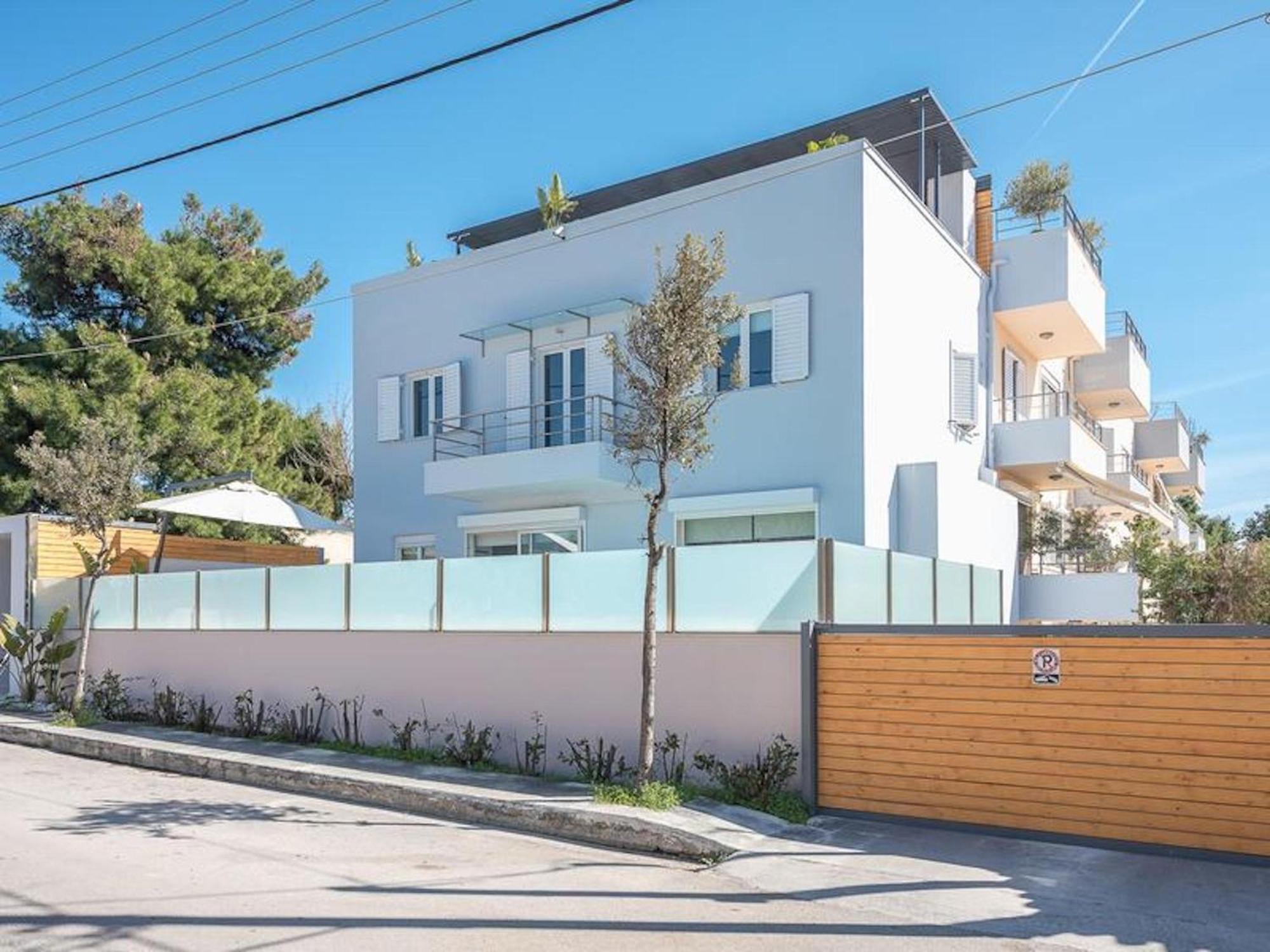 Adelos Group Stay In Elliniko 아테네 외부 사진